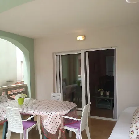 Ada Edison Apartamento, Parking, Aire Acondicionado, Wifi, Piscinas