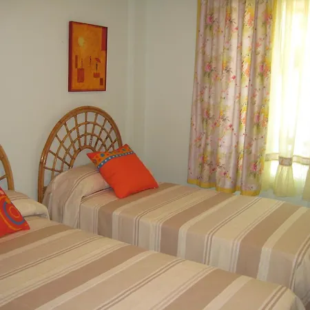 Apartman Ada Edison Apartamento, Parking, Aire Acondicionado, Wifi, Piscinas