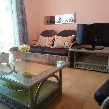Apartman Ada Edison Apartamento, Parking, Aire Acondicionado, Wifi, Piscinas